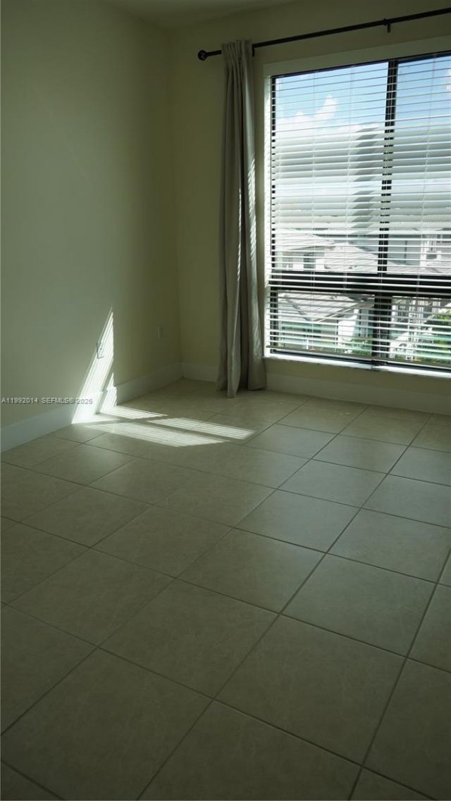 8301 NW 41st St , Unit B-409, Doral, FL 33166 Photo