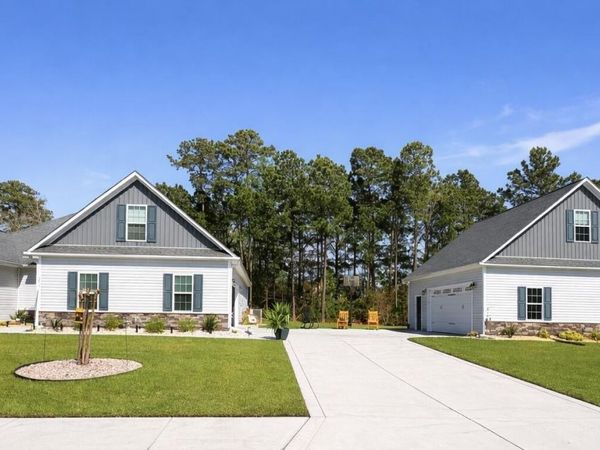 202 Knightheads Drive, Swansboro, NC 28584
