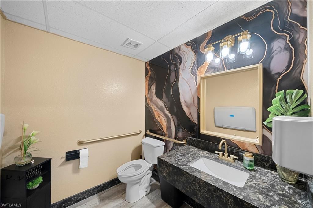 3657 Central Ave, Fort Myers, FL 33901 Photo