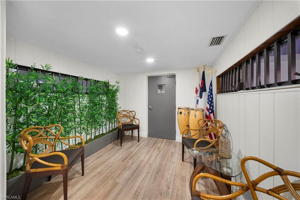 3657 Central Ave, Fort Myers, FL 33901 Photo