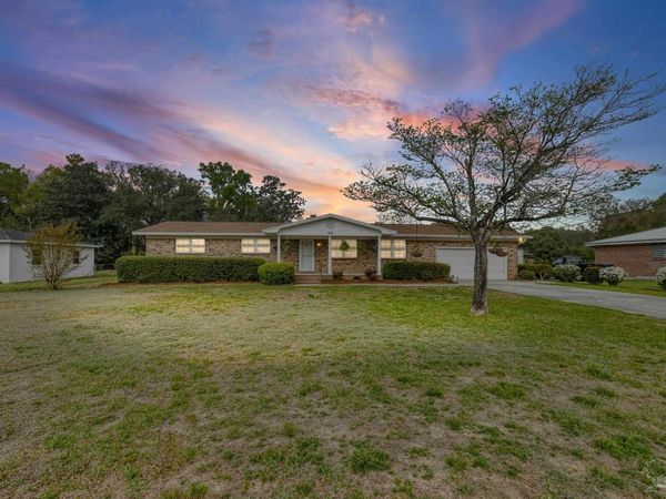 3013 Christine St, Pensacola, FL 32526