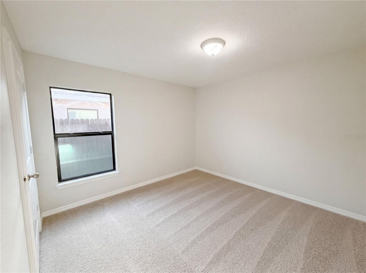 2359 Bexley Drive , Tavares, FL 32778 Photo