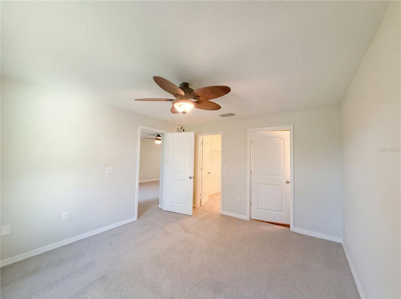 2359 Bexley Drive , Tavares, FL 32778 Photo