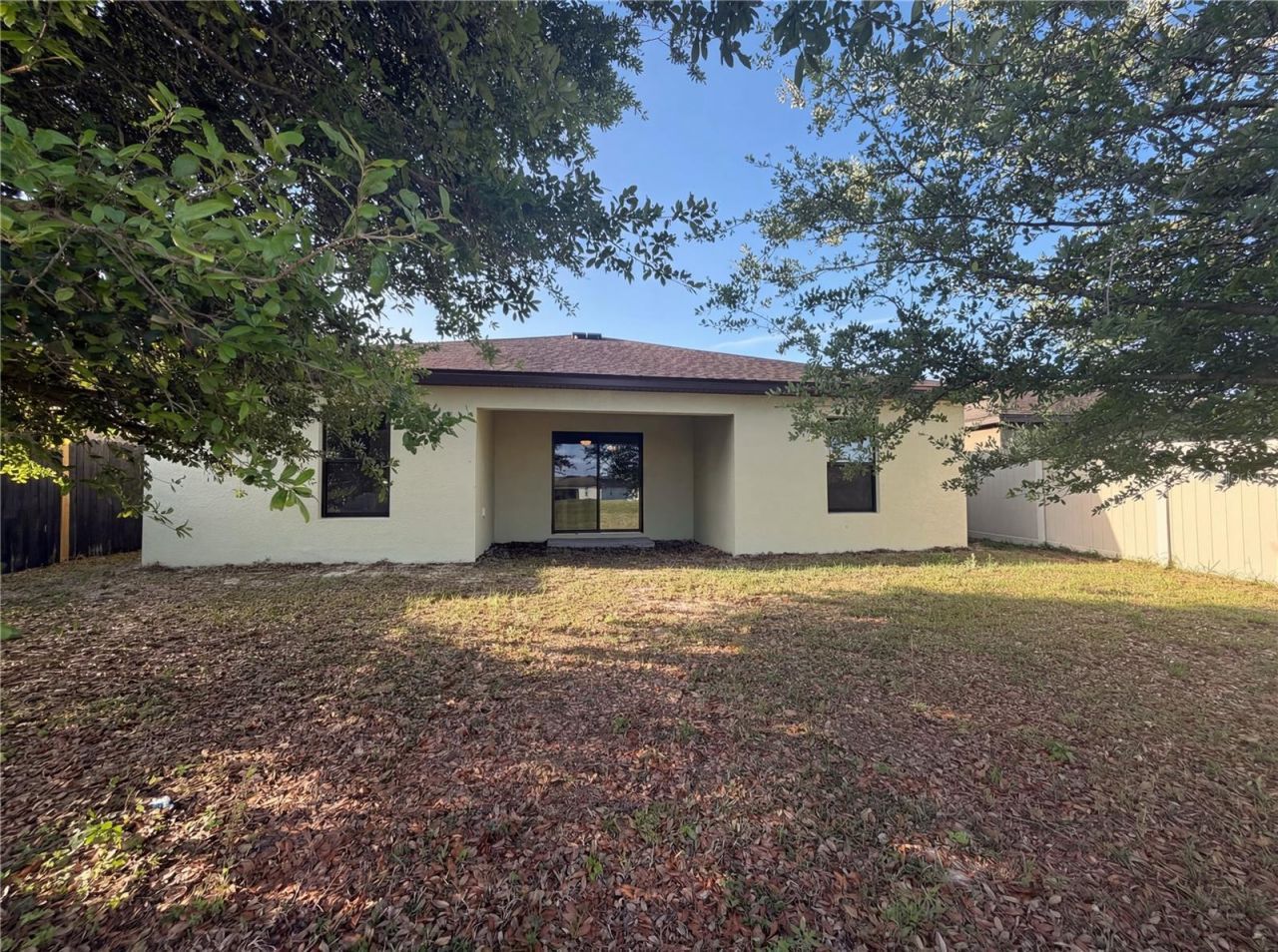 2359 Bexley Drive , Tavares, FL 32778 Photo