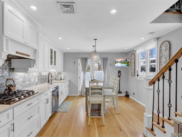 24 Rellim Drive, Glen Cove, NY 11542