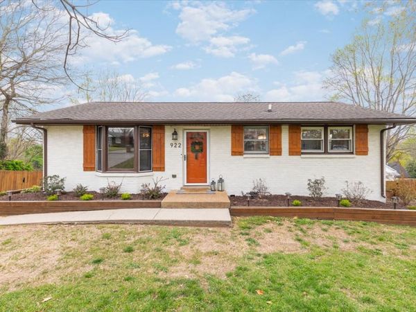 922 Potter Ln , Nashville, TN 37206