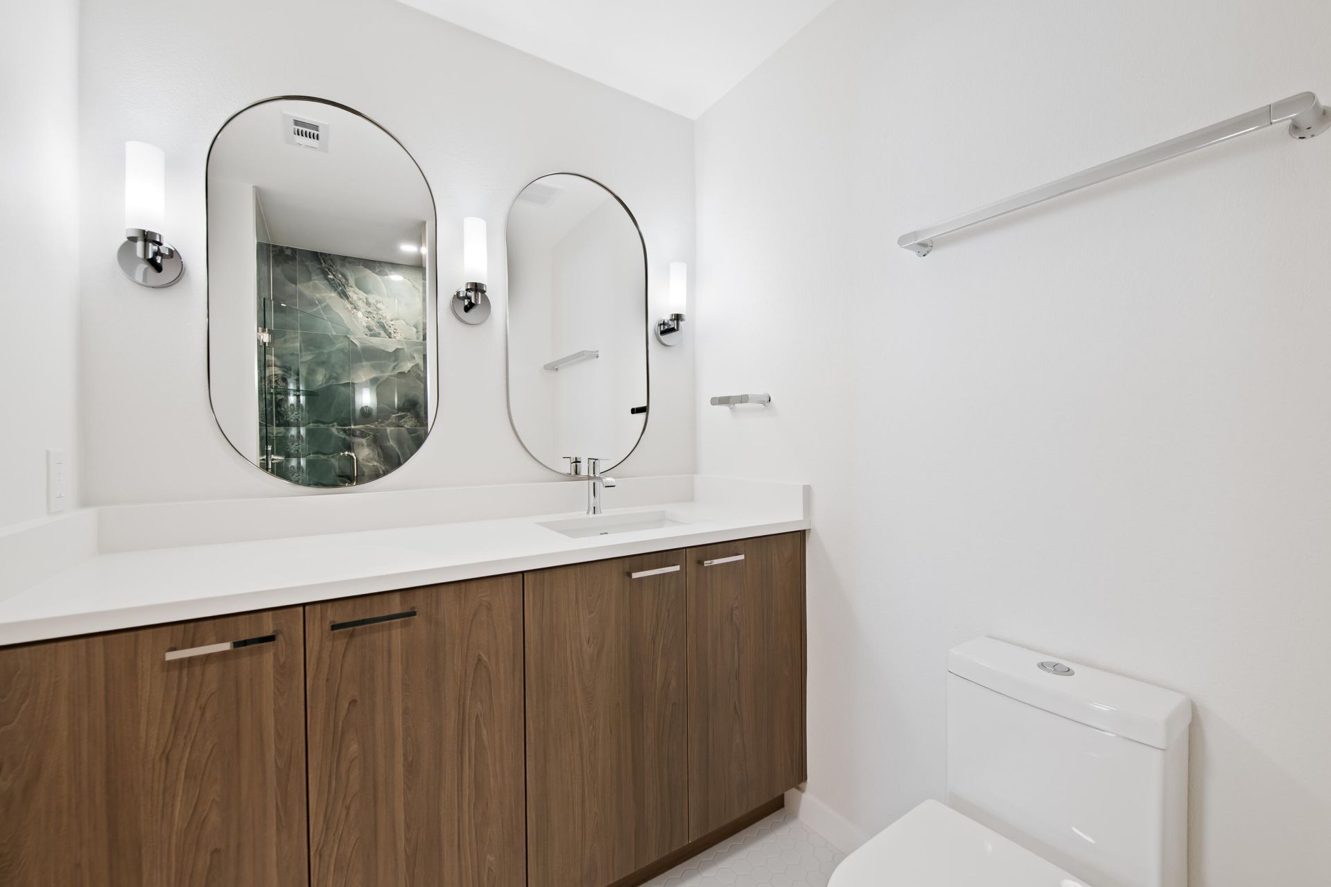 1700 SE 15th Street, Unit 306, Fort Lauderdale, FL 33316 Photo