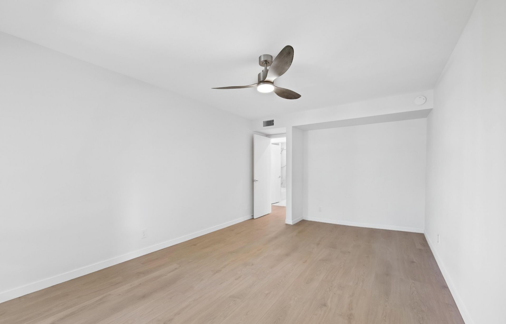 1700 SE 15th Street, Unit 306, Fort Lauderdale, FL 33316 Photo