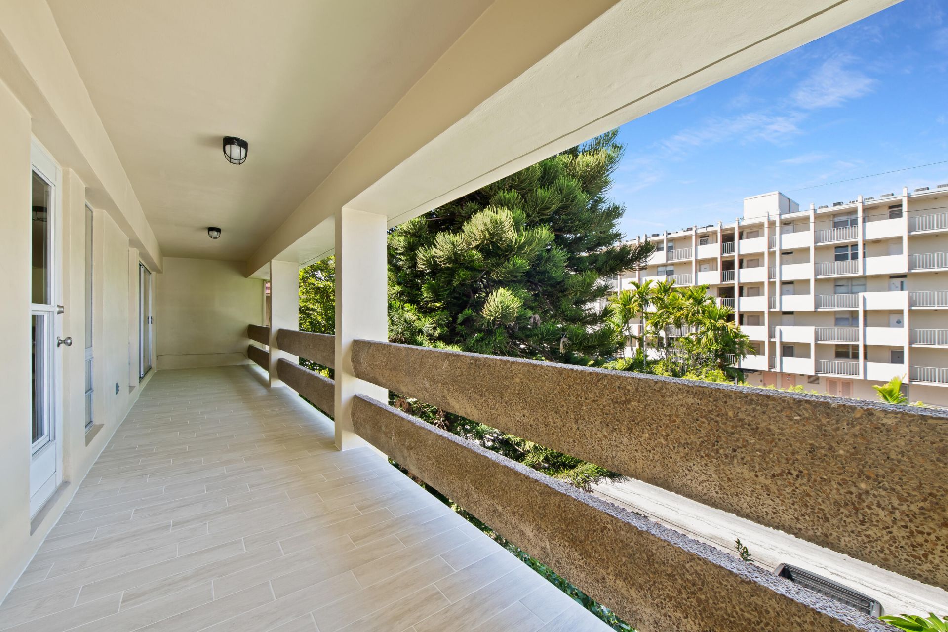 1700 SE 15th Street, Unit 306, Fort Lauderdale, FL 33316 Photo