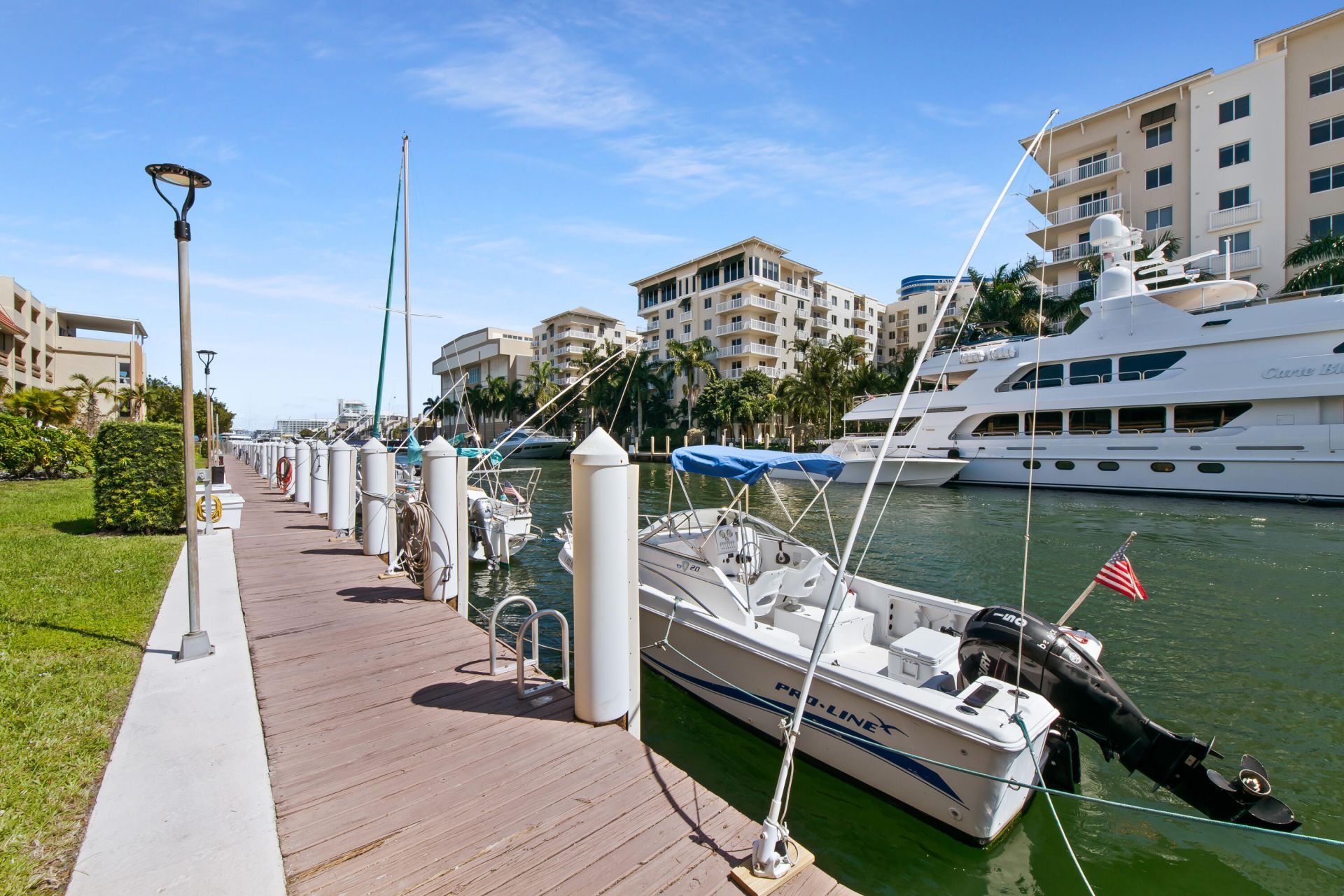 1700 SE 15th Street, Unit 306, Fort Lauderdale, FL 33316 Photo