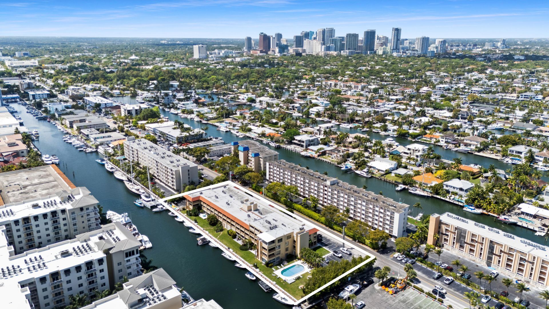 1700 SE 15th Street, Unit 306, Fort Lauderdale, FL 33316 Photo