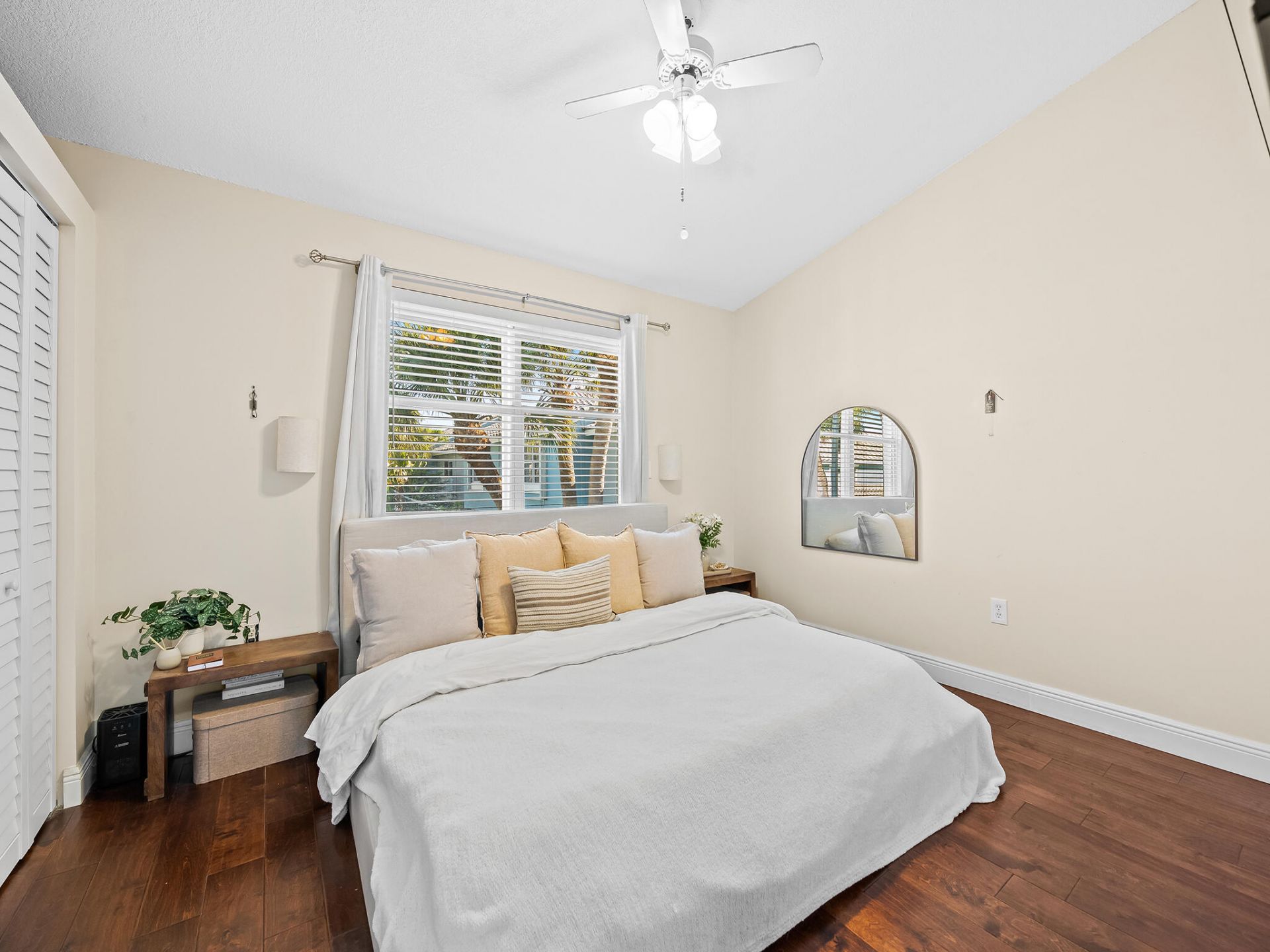 1074 Jeffery Street, Boca Raton, FL 33487 Photo