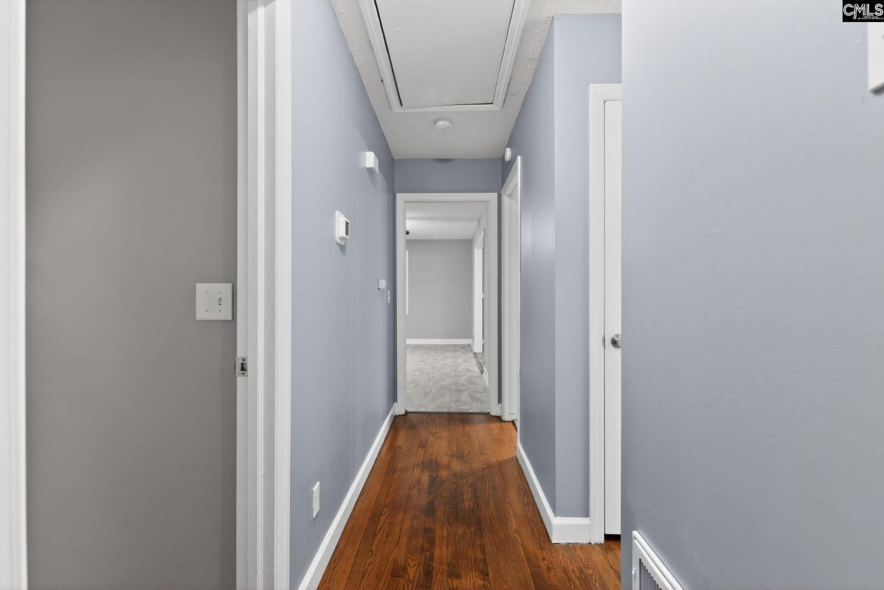 1454 Fork Avenue  Photo 19