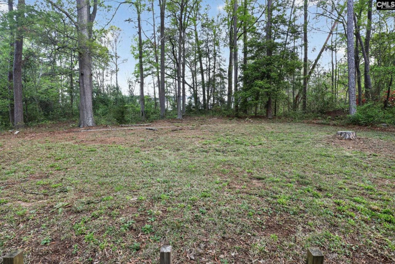 1454 Fork Avenue  Photo 34