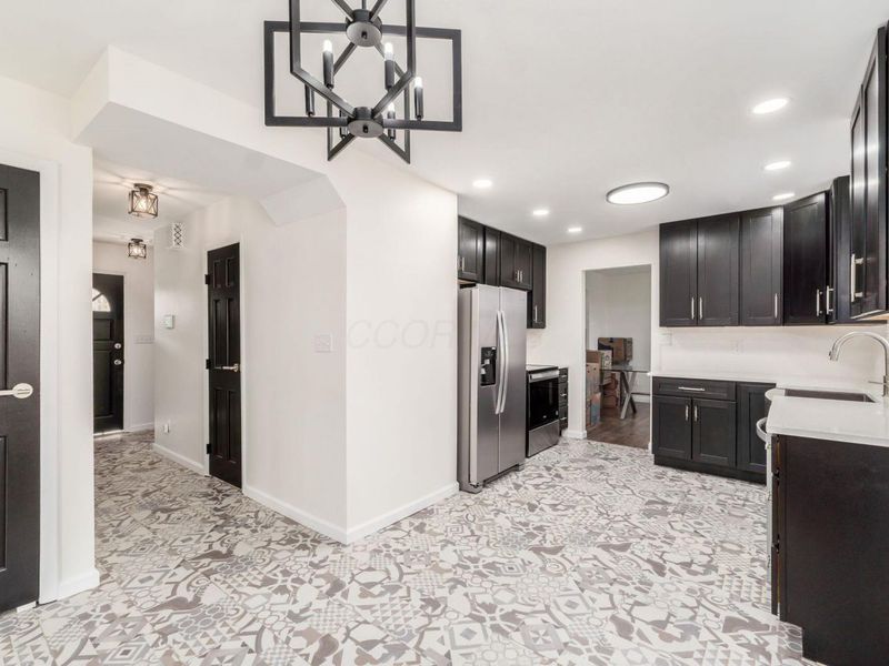 Columbus, OH 43213 Photo 13