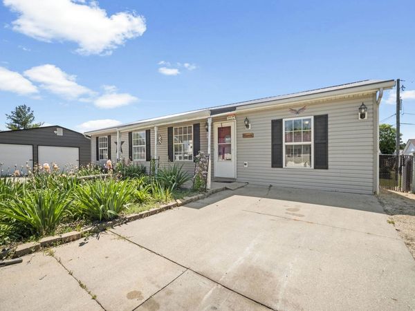 38 Private Drive 2822, South Point, OH 45680
