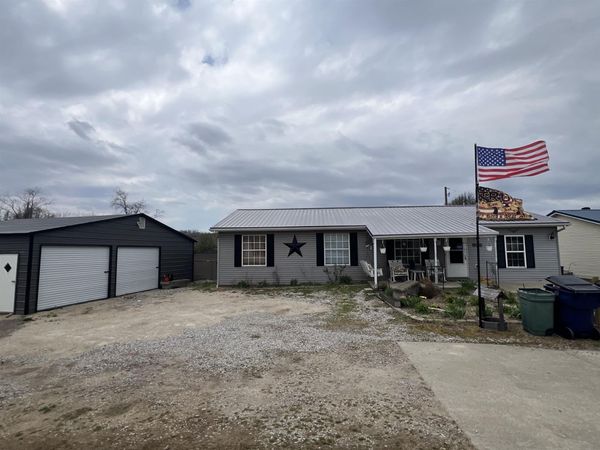 38 Private Drive 2822, South Point, OH 45680