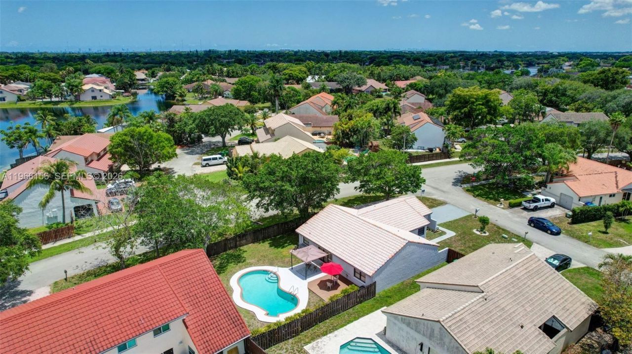 11955 Brim Way, Cooper City, FL 33026 Photo