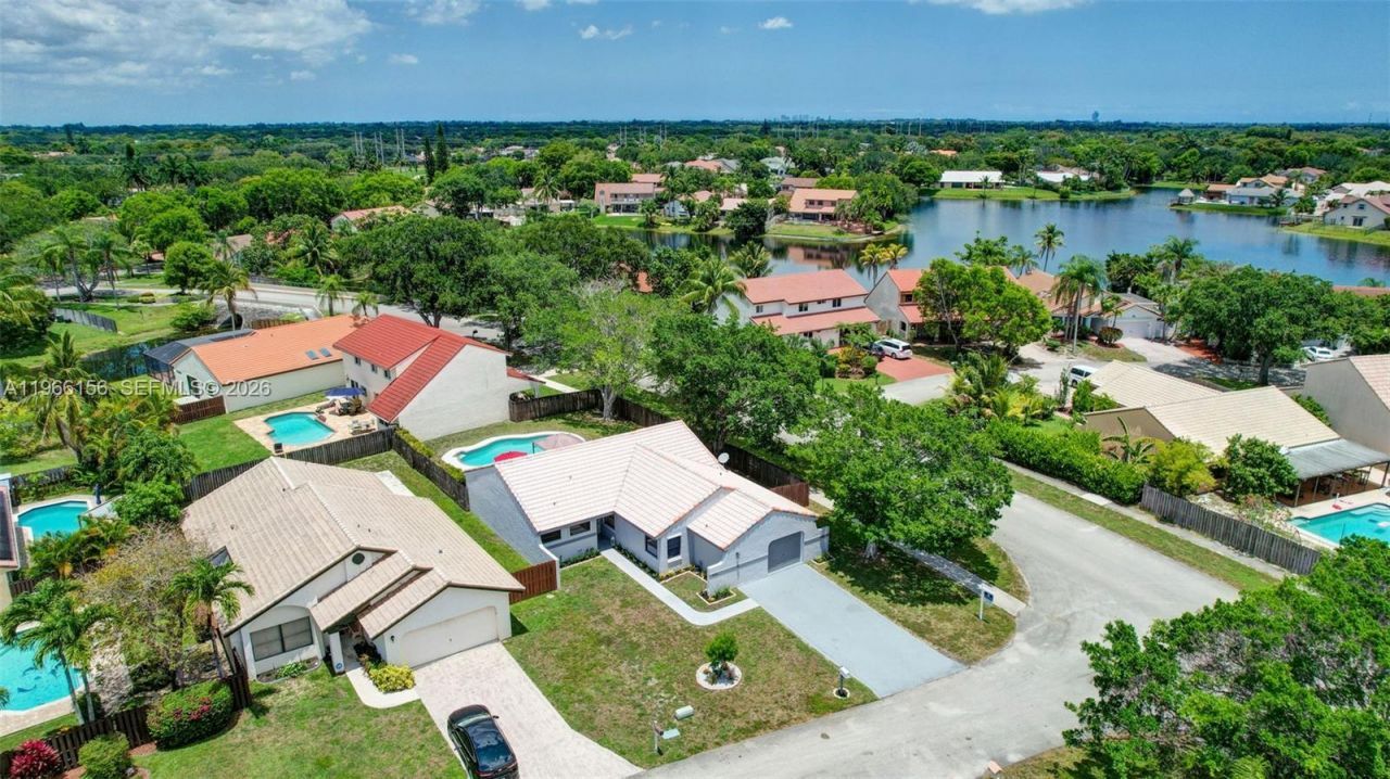 11955 Brim Way, Cooper City, FL 33026 Photo