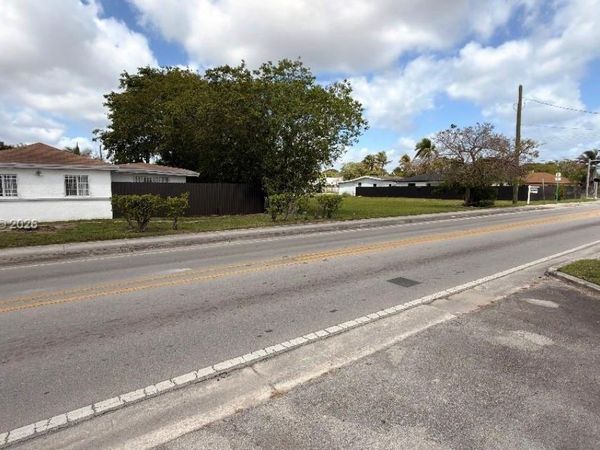 426 SW 6 AVE, Homestead, FL 33030
