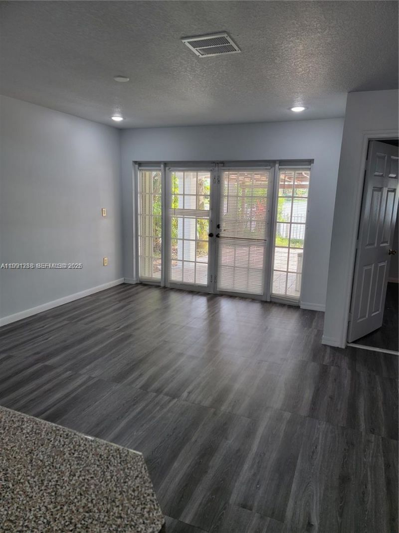 3333 SW 156th Ct , Miami, FL 33185 Photo