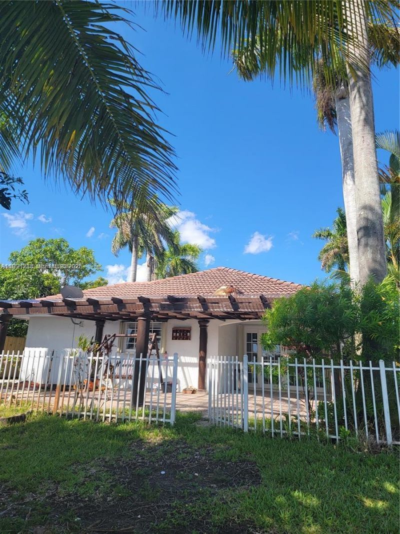 3333 SW 156th Ct , Miami, FL 33185 Photo