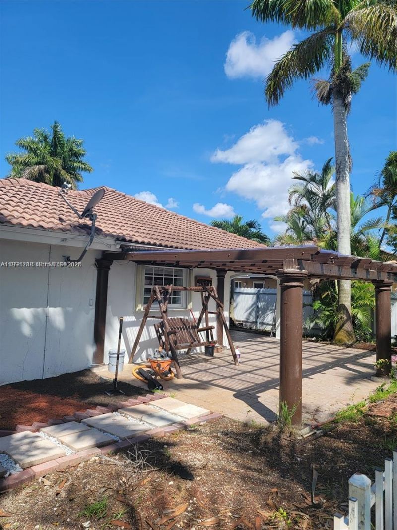 3333 SW 156th Ct , Miami, FL 33185 Photo