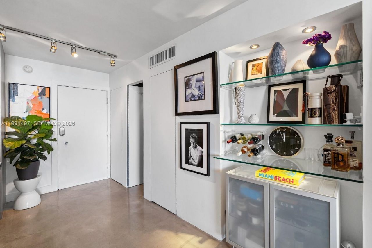 5 Island Ave , Unit 15F, Miami Beach, FL 33139 Photo