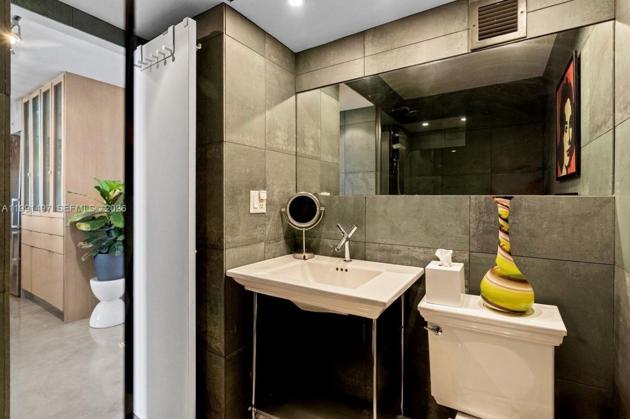 5 Island Ave , Unit 15F, Miami Beach, FL 33139 Photo