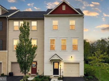 124 SPLENDOR GARDEN WAY, STEPHENSON, VA 22656