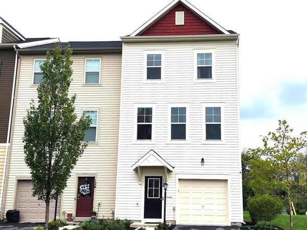 124 SPLENDOR GARDEN WAY, STEPHENSON, VA 22656