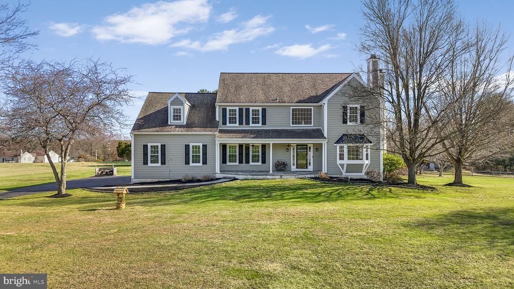 61 GREEN POND LANE, GLENMOORE, PA 19343