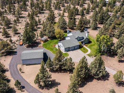 23308 Chisholm Trail Bend, OR 97702
