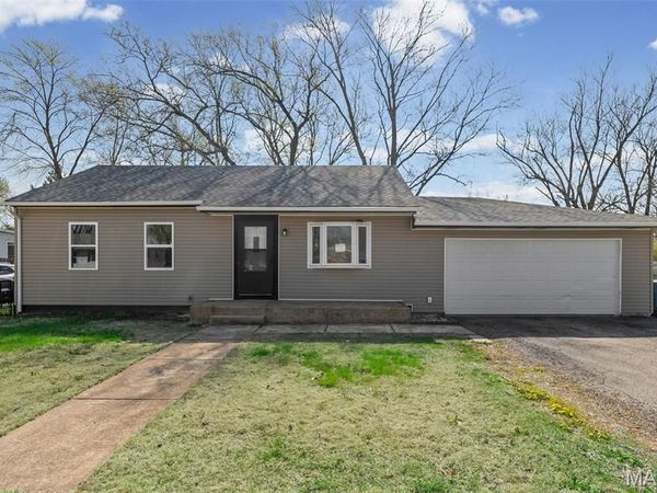 200 Wilson Park Lane, Granite City, IL 62040
