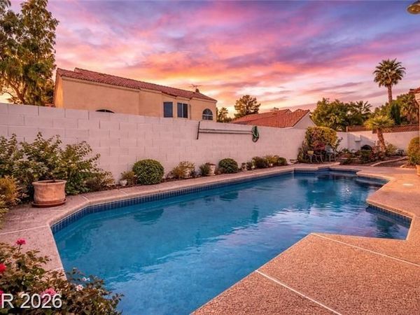 7405 Blue Sage Court, Las Vegas, NV 89129