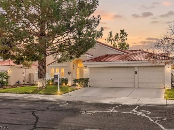 7405 Blue Sage Court, Las Vegas, NV 89129
