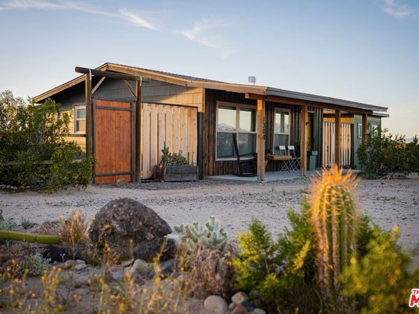 1304 Mile Square Road, Joshua Tree, CA 92252