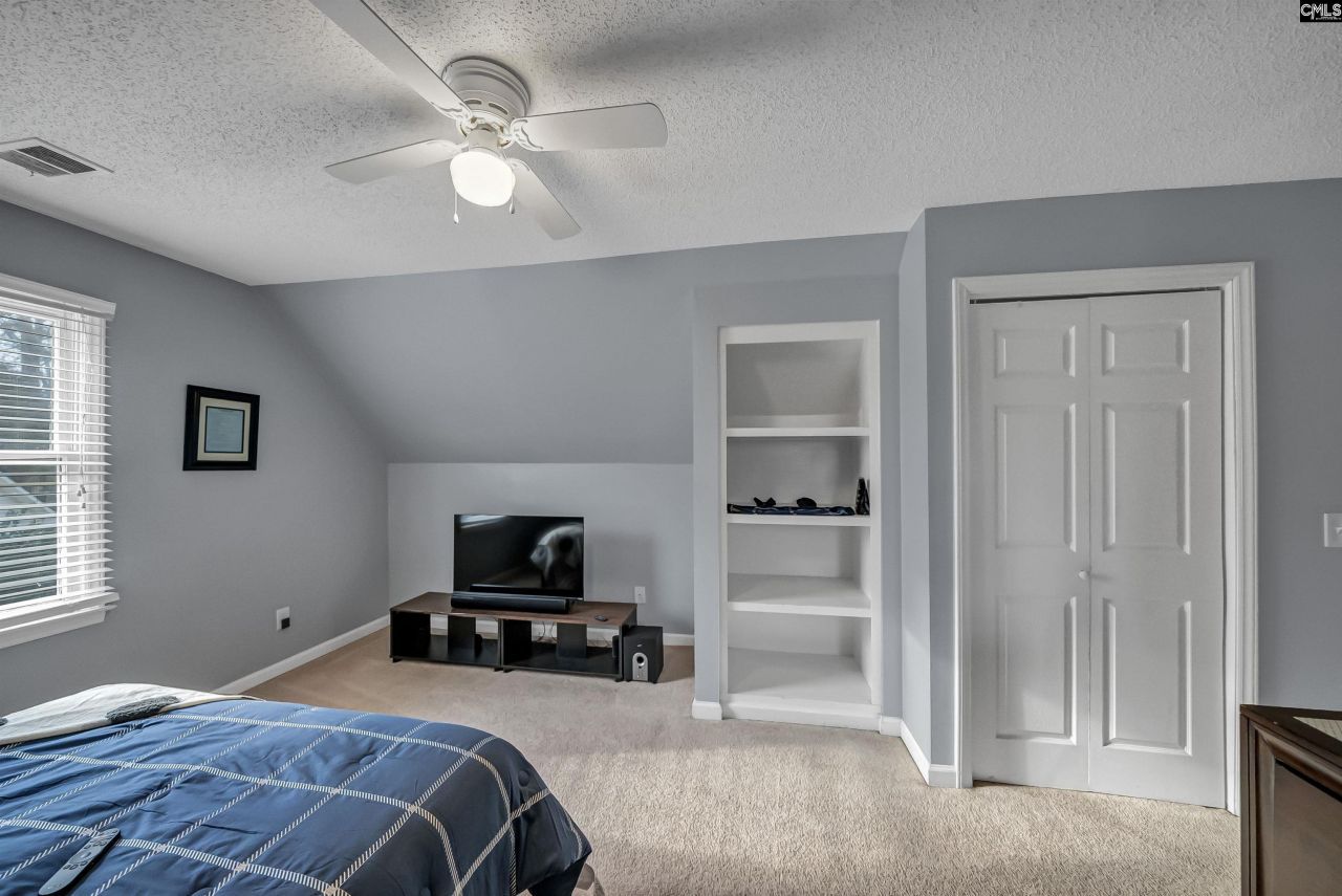 328 Bagford Court  Photo 25