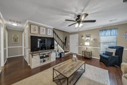 328 Bagford Court  photo 4