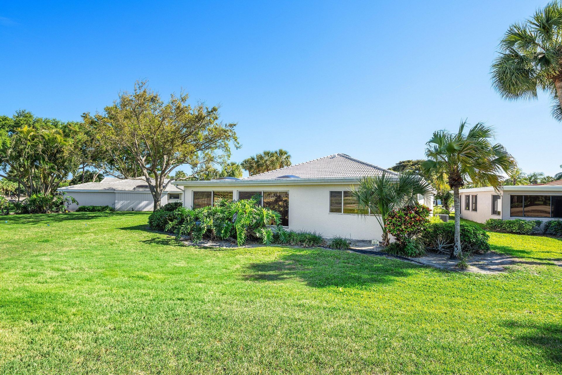35 Estate Drive, Boynton Beach, FL 33436 Photo