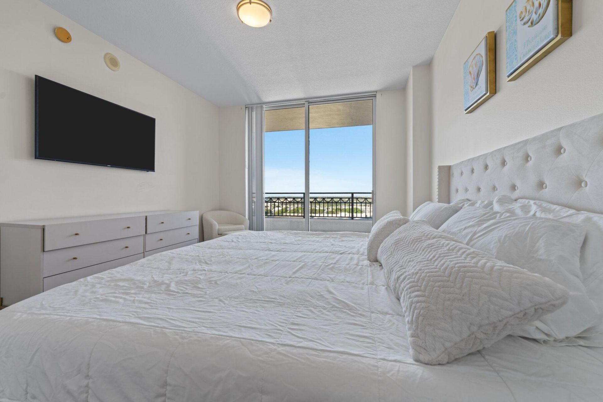 550 Okeechobee Boulevard, Unit 1421, West Palm Beach, FL 33401 Photo