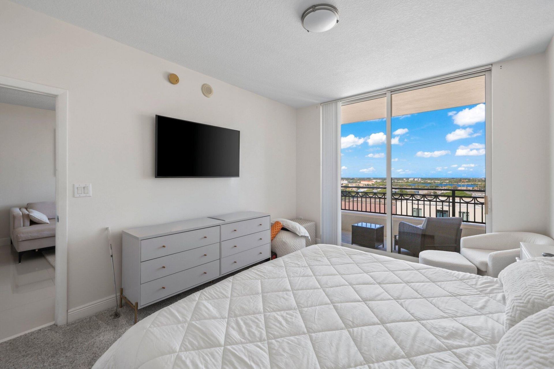 550 Okeechobee Boulevard, Unit 1421, West Palm Beach, FL 33401 Photo