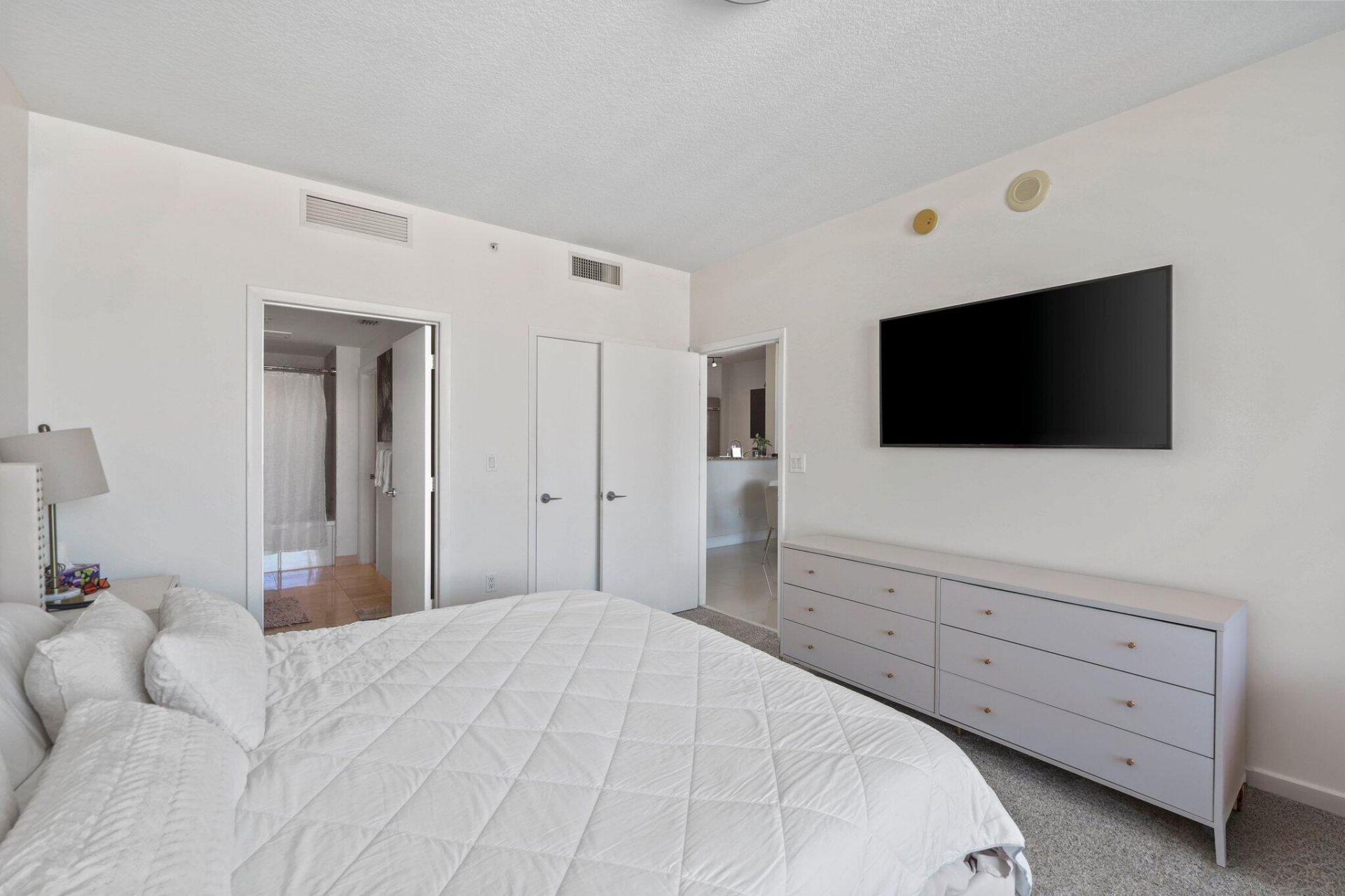 550 Okeechobee Boulevard, Unit 1421, West Palm Beach, FL 33401 Photo