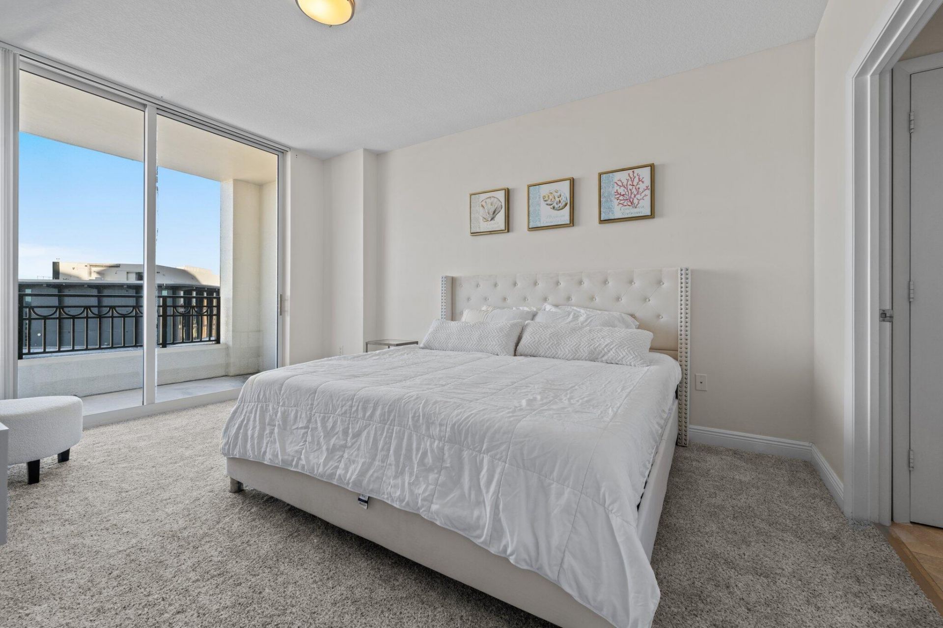 550 Okeechobee Boulevard, Unit 1421, West Palm Beach, FL 33401 Photo