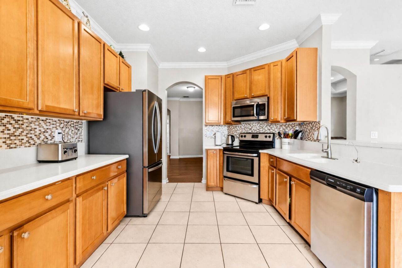 2481 SE Berkshire Boulevard, Port Saint Lucie, FL 34952 Photo