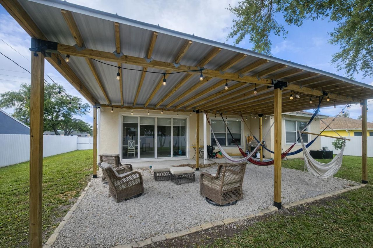 2481 SE Berkshire Boulevard, Port Saint Lucie, FL 34952 Photo