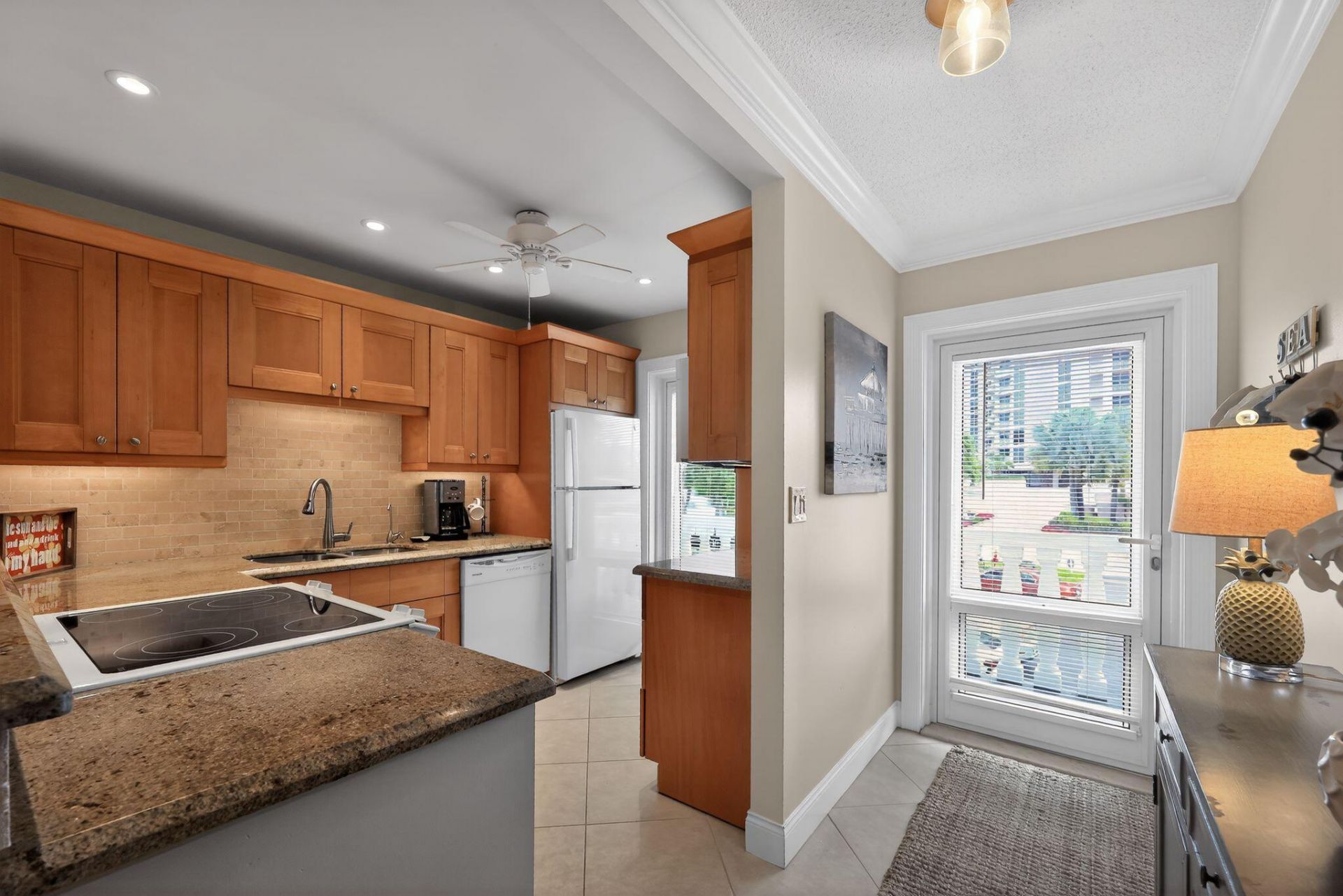 1461 S Ocean Boulevard, Unit 232, Lauderdale by the Sea, FL 33062 Photo