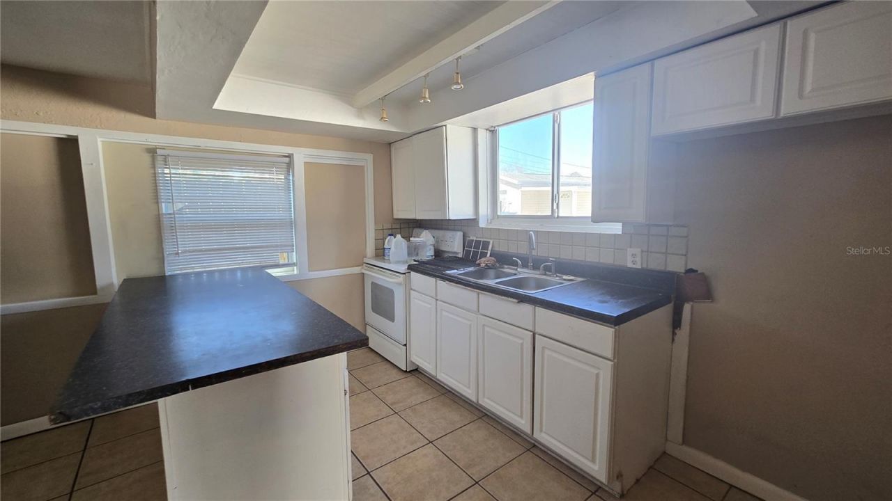 845 50th Avenue N, Saint Petersburg, FL 33703 Photo