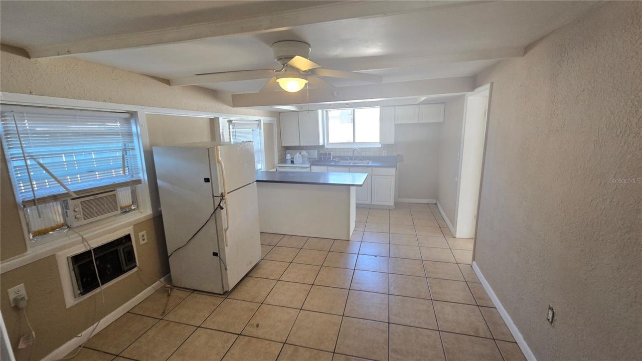 845 50th Avenue N, Saint Petersburg, FL 33703 Photo