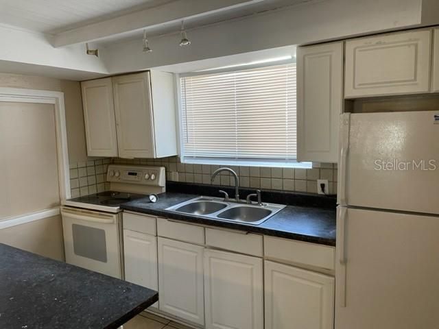 845 50th Avenue N, Saint Petersburg, FL 33703 Photo